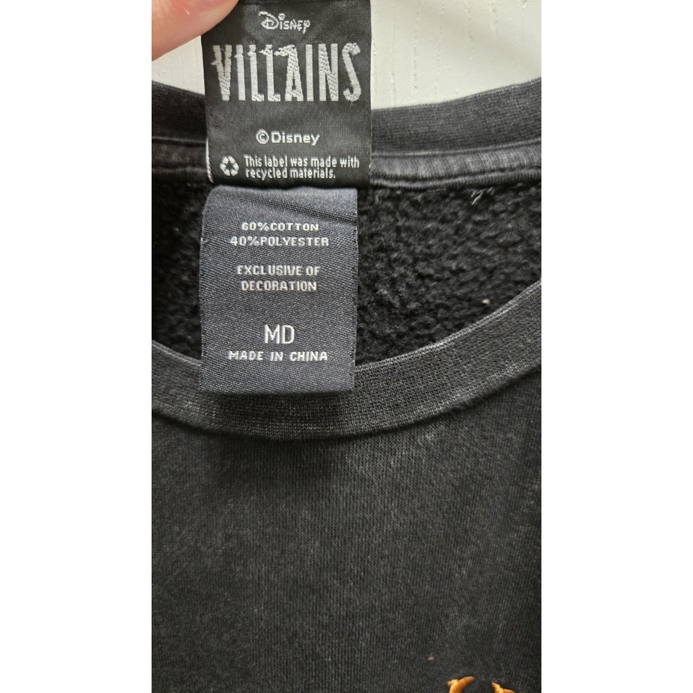 Our Universe Disney Snow White Evil Queen Crewneck Sweater Med Villain Exclusive - Picture 3 of 6